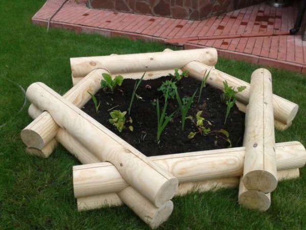 Як створити садові огорожі для клумб своїми руками| Способи та поради